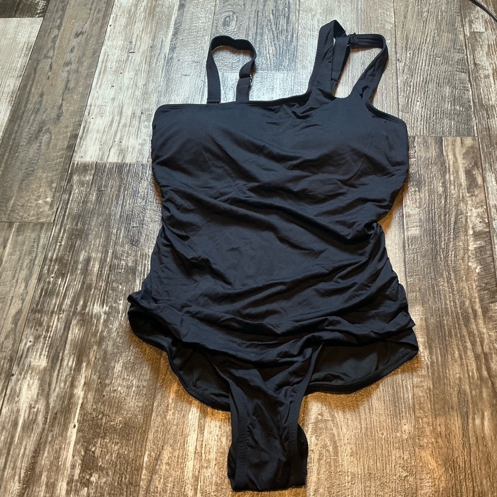 Elegant Black One-Piece Swimsuit Size 16W